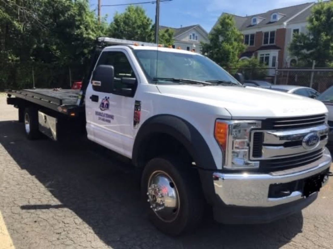 Double A Towing Ford F-550 flatbed